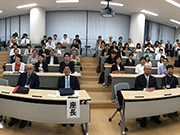 閉会式